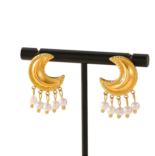 Moon Pearl Studs