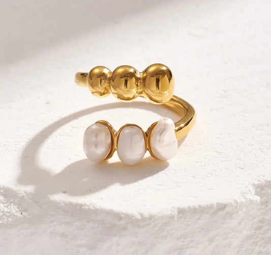 Fresh Pearl Ring