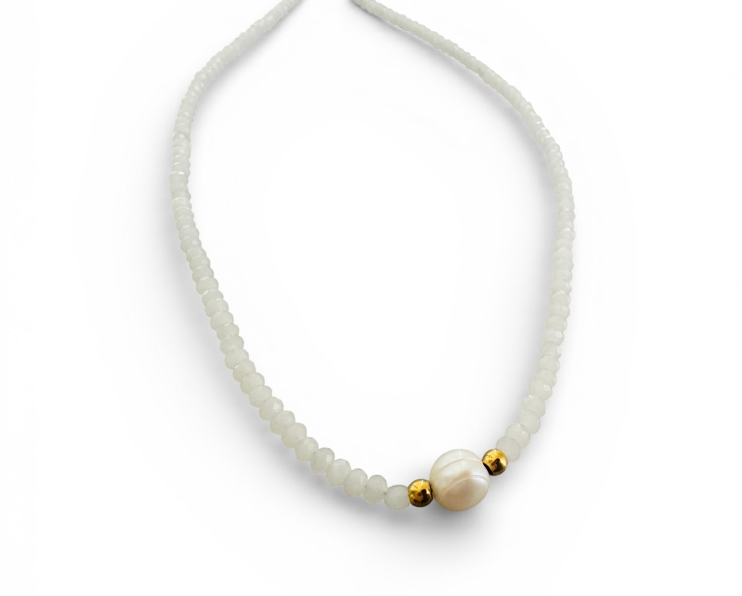 Lovely Pearl Necklace