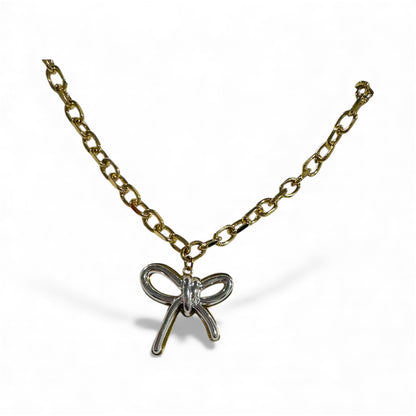Bow Necklace