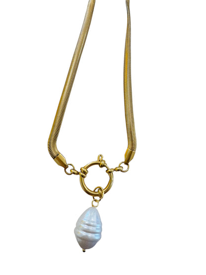 Snake 16” Charm w Pearl Necklace