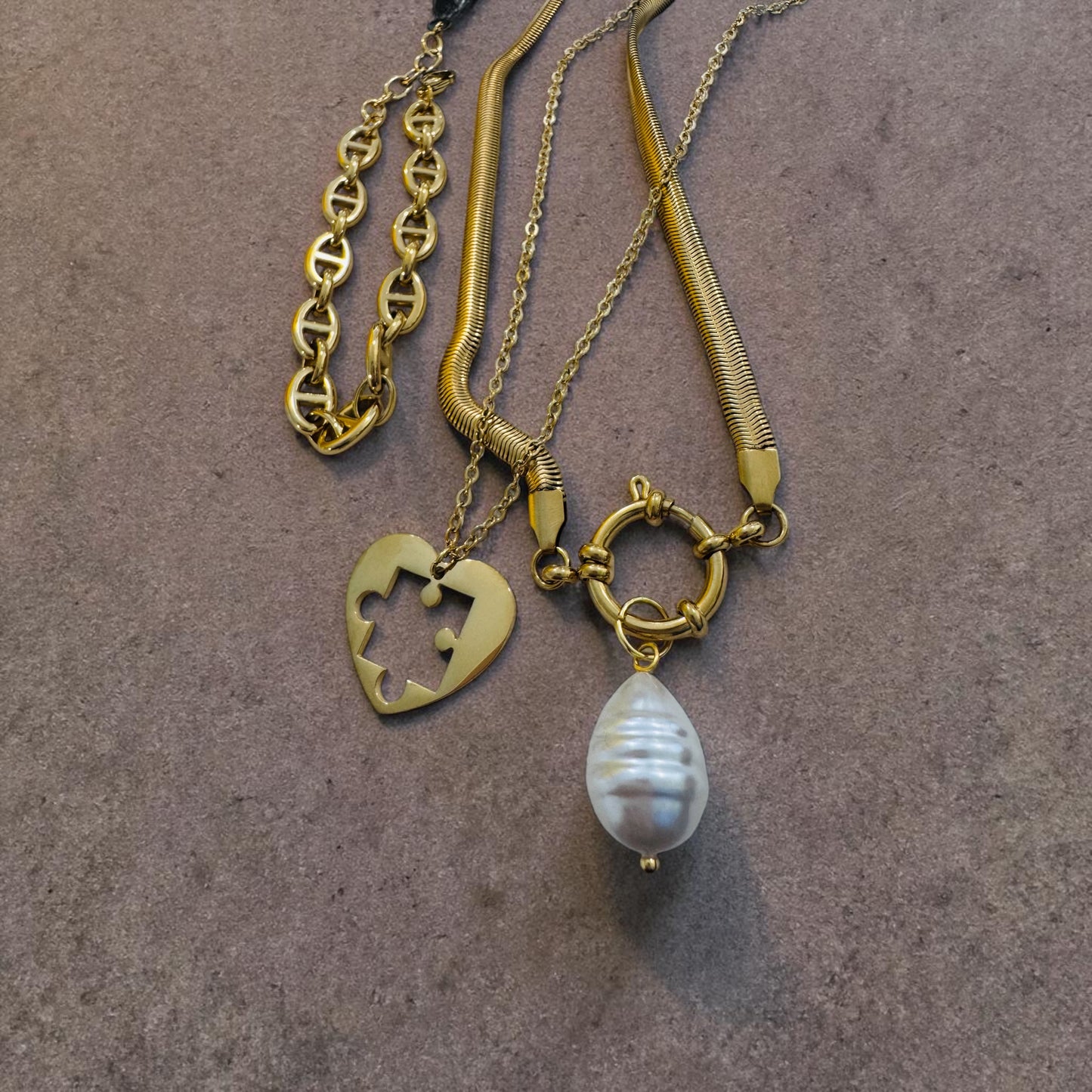 Snake 16” Charm w Pearl Necklace