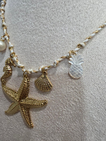 Piña Mother Pearl Charm