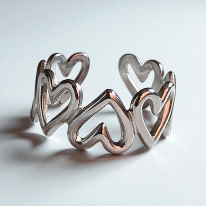Silver heart ring