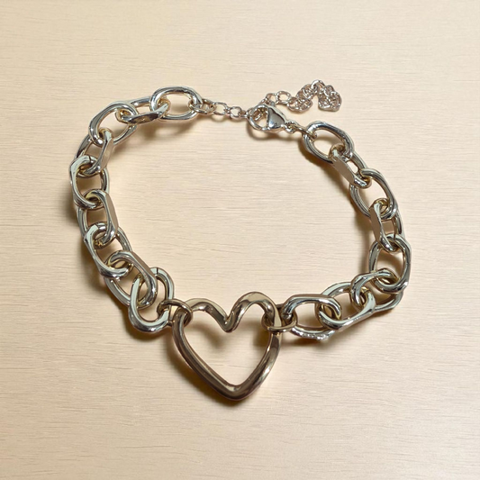 The Golden Heart Bracelet