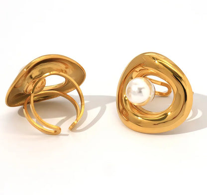 Pearl Love Ring