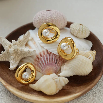 Pearl Love Ring