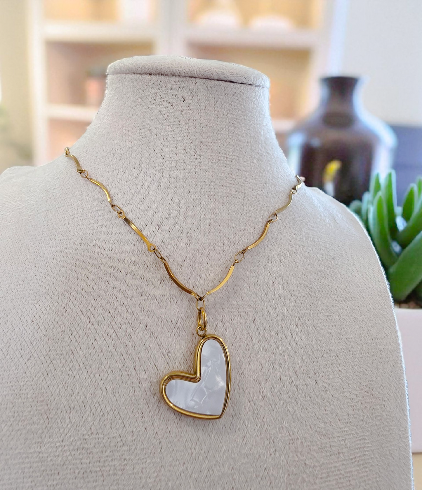 Pretty Heart Necklace