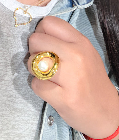 Pearl Love Ring