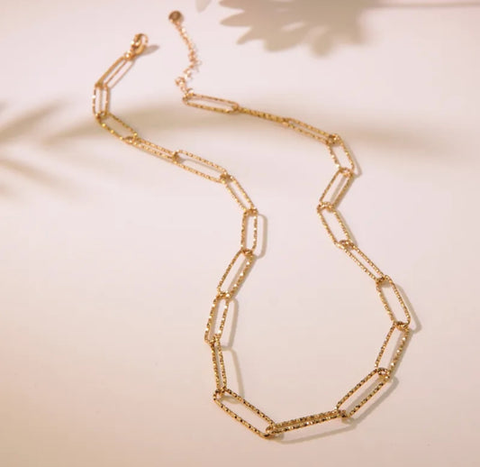 Texture Paper Clip Necklace