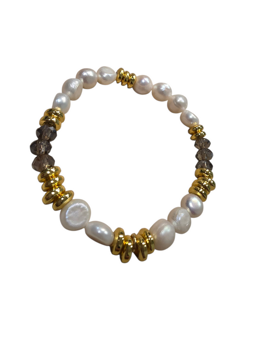 Simple Pearl Bracelet