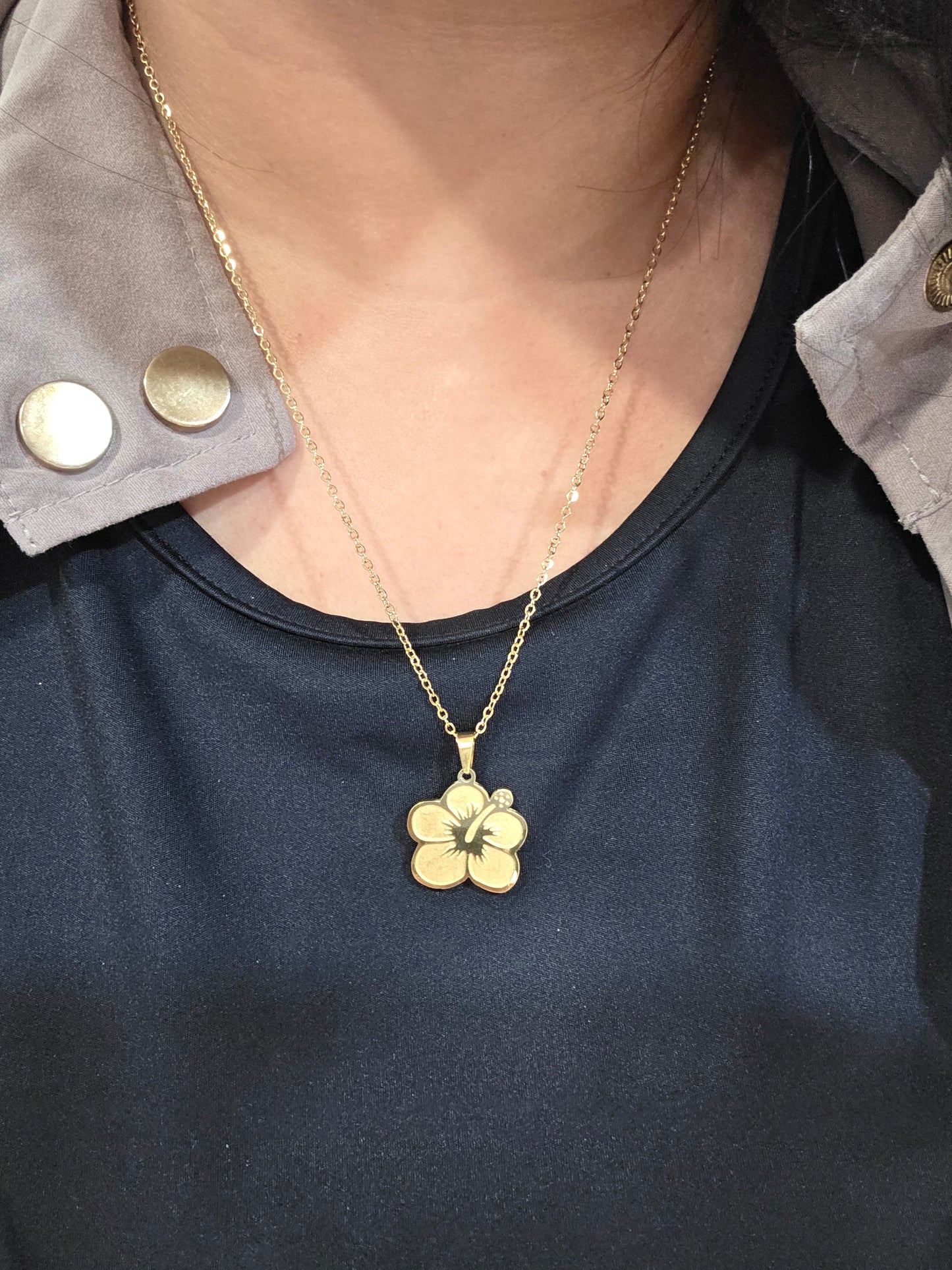 Golden Flor Maga